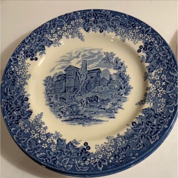 One Wedgwood Morton Old Hall Dinner Plate - Picture 3 of 16